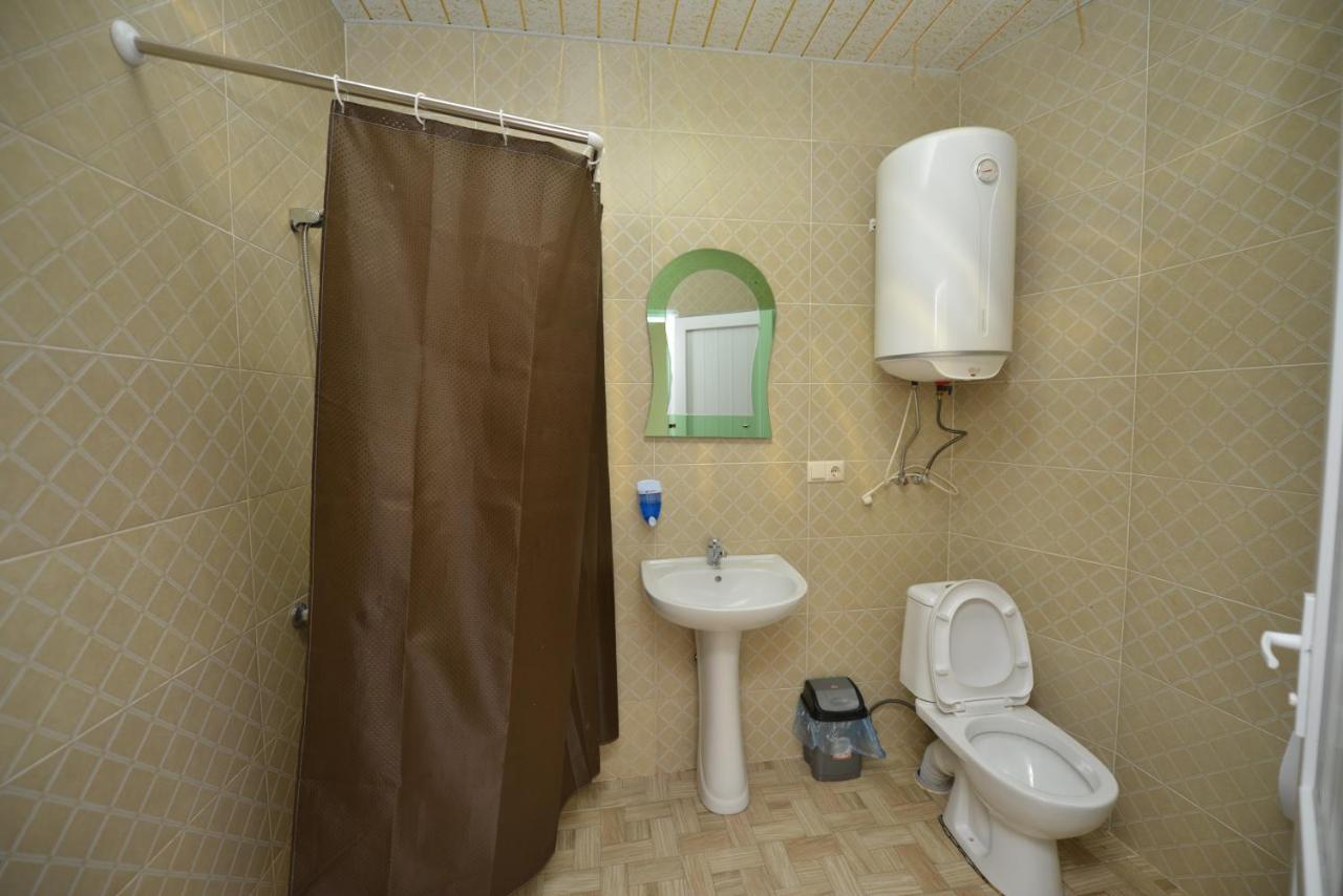 Hulus Hotel Makhinjauri Εξωτερικό φωτογραφία