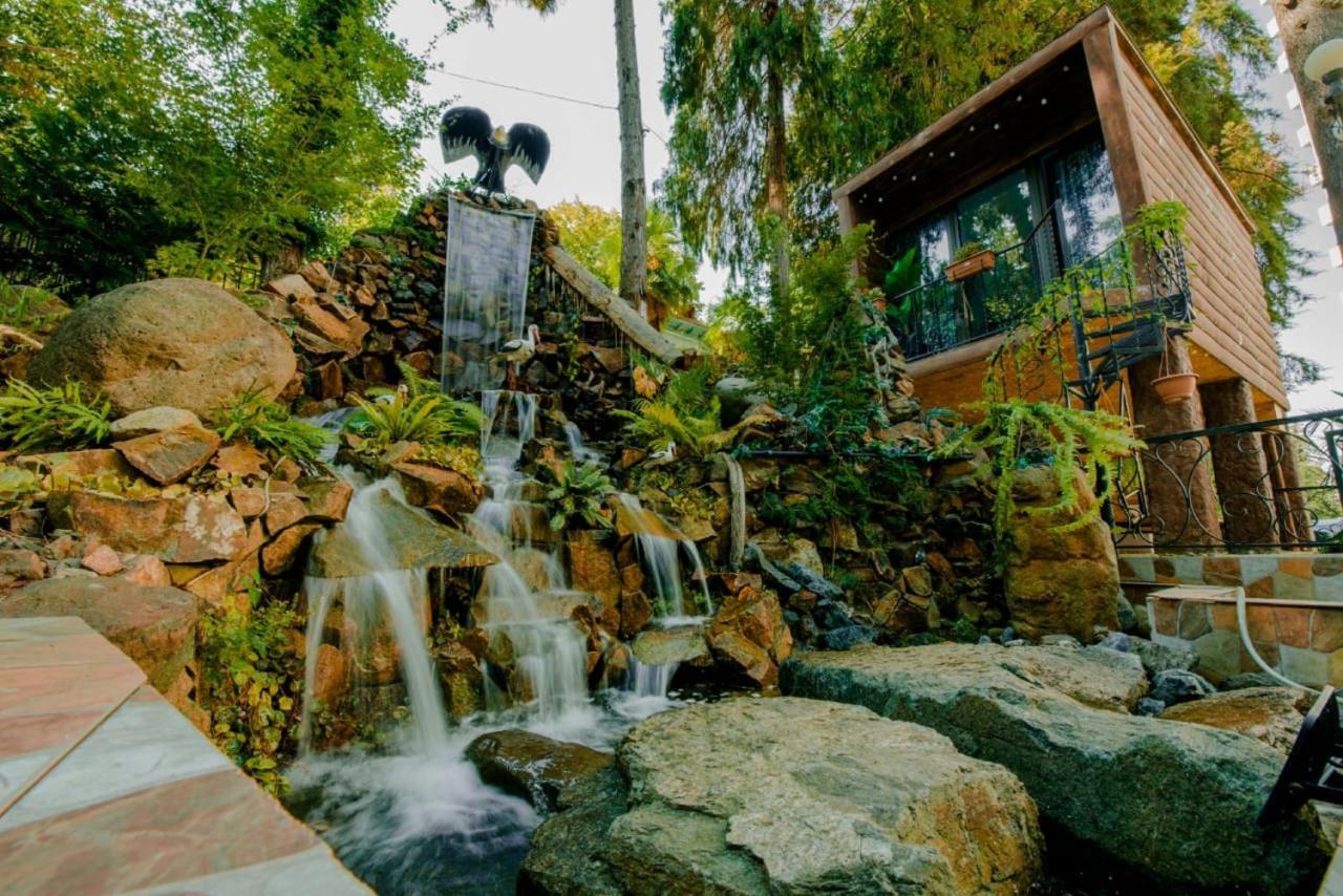 Hulus Hotel Makhinjauri Εξωτερικό φωτογραφία