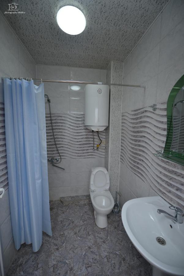 Hulus Hotel Makhinjauri Εξωτερικό φωτογραφία
