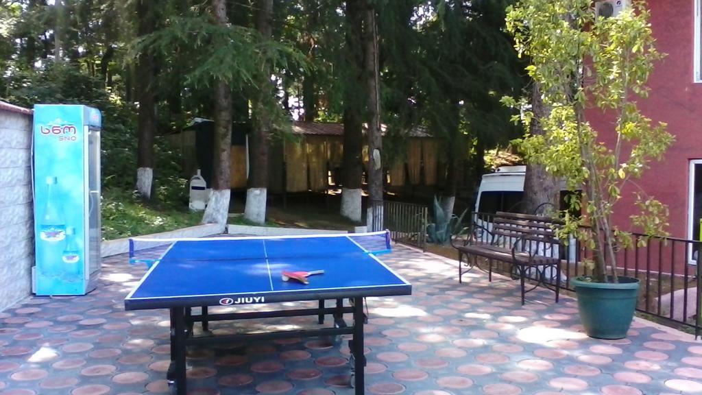 Hulus Hotel Makhinjauri Εξωτερικό φωτογραφία